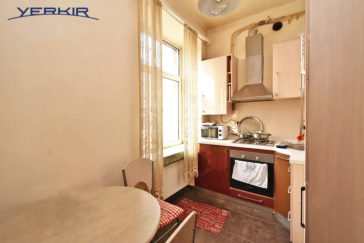 Apartments Code: 5+116434