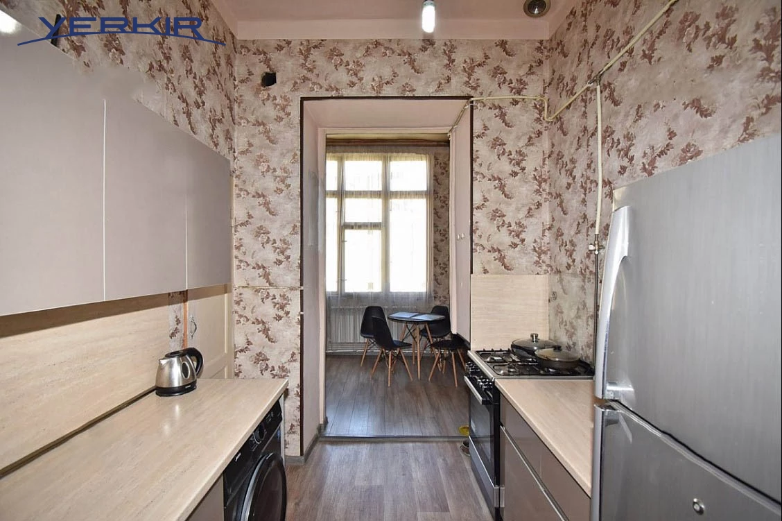 Բնակարաններ Կոդ` 5+306682