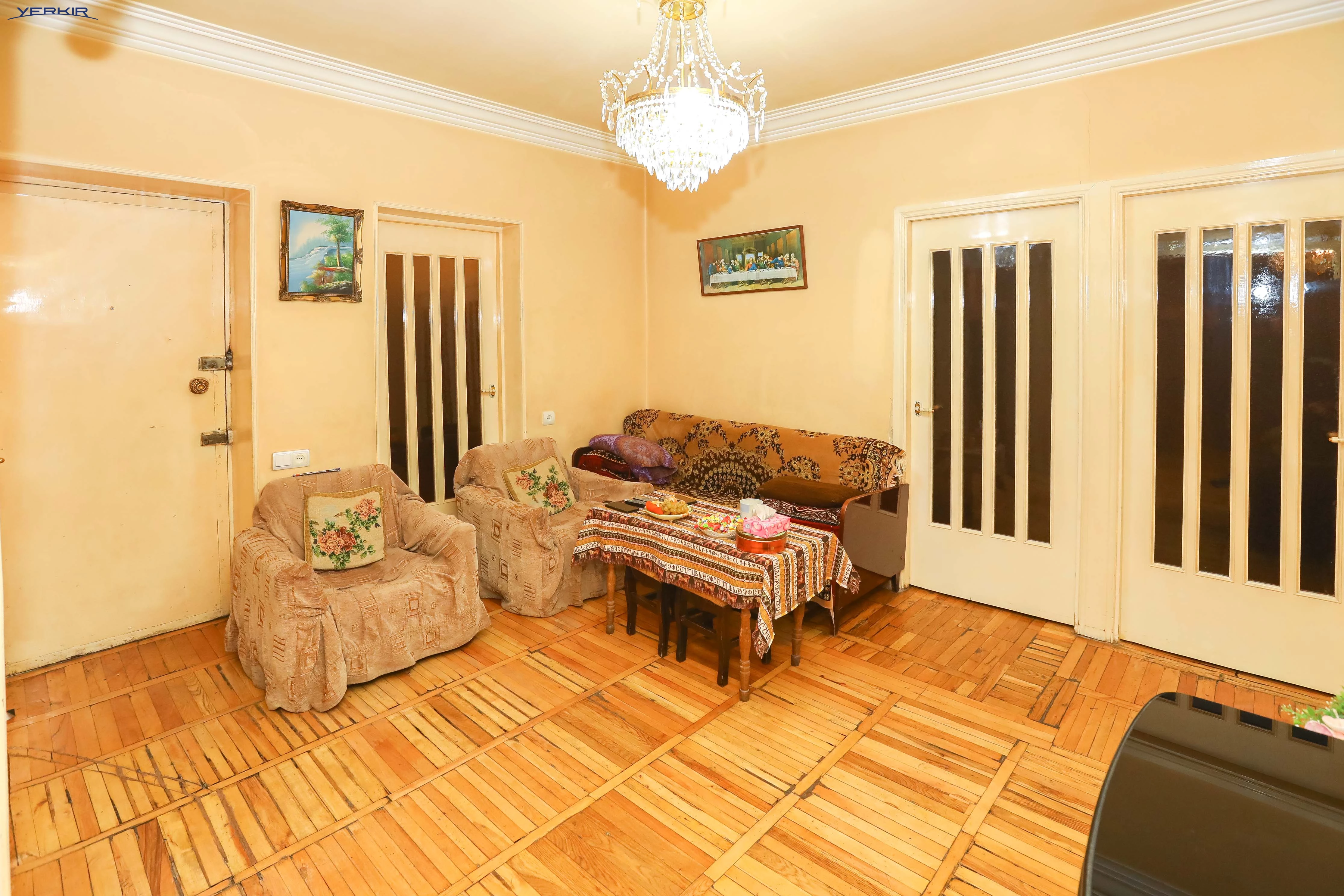 Apartments Code: 10+421286