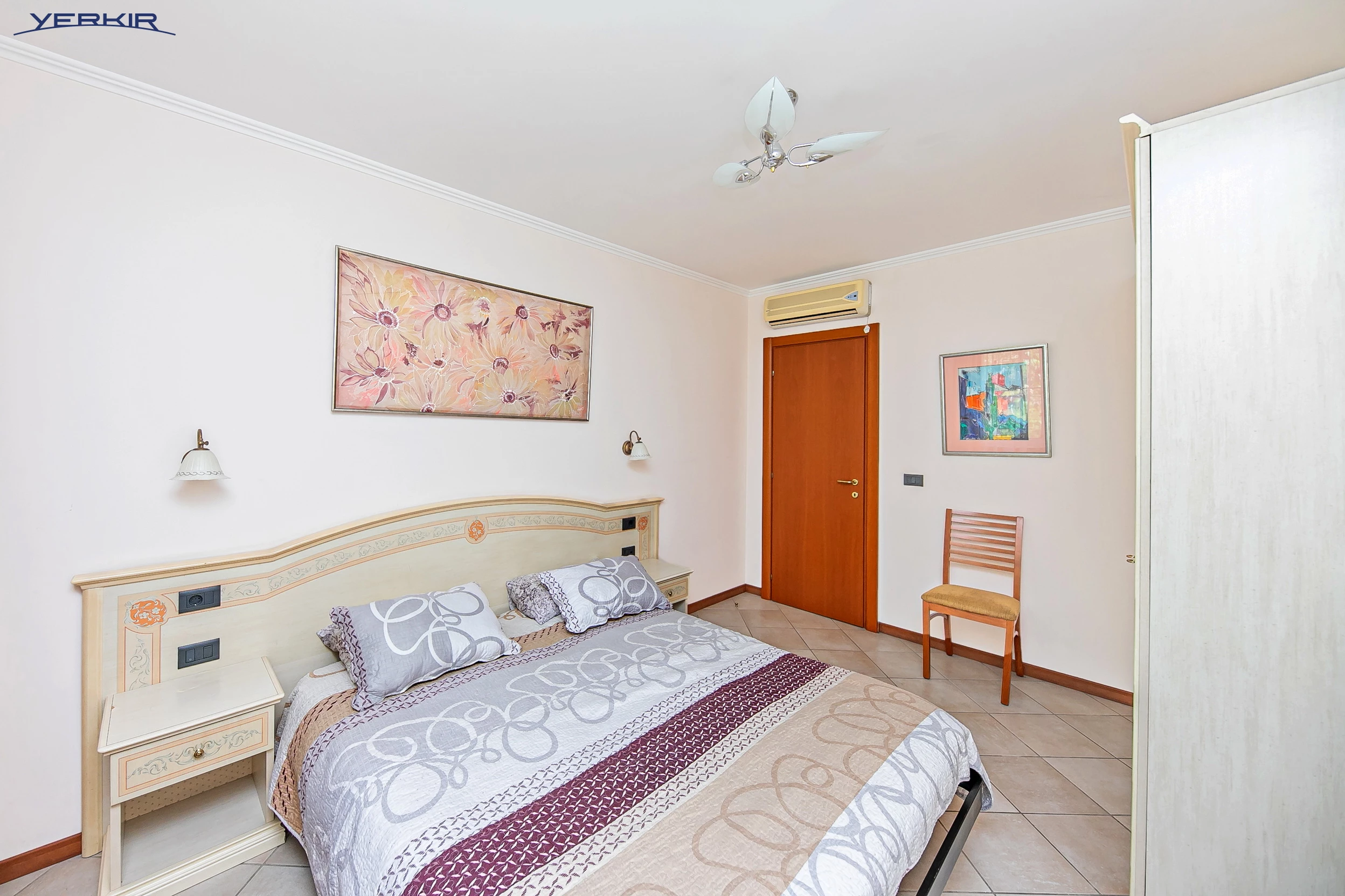 Квартиры Код 5+318404