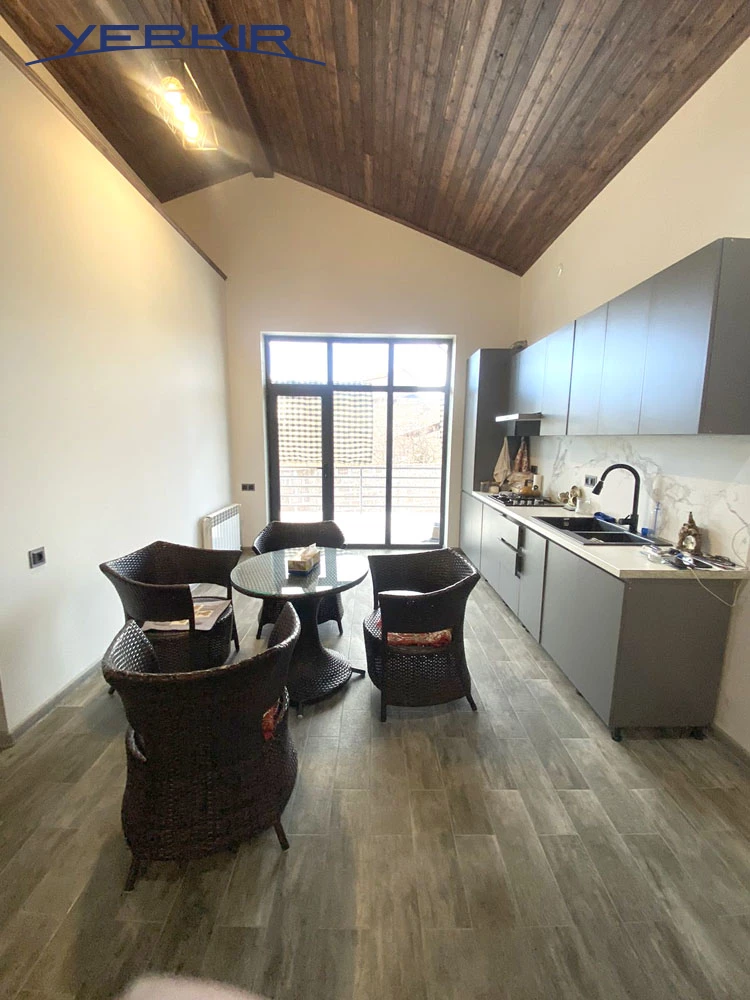 Houses Code: 4+508313