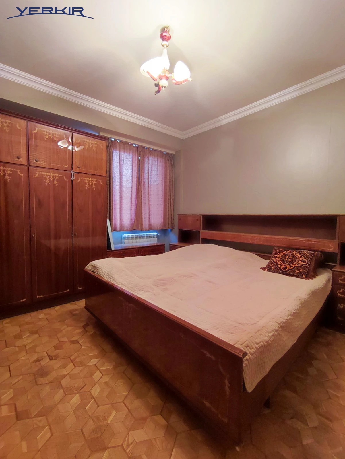 Բնակարաններ Կոդ` 9+216143