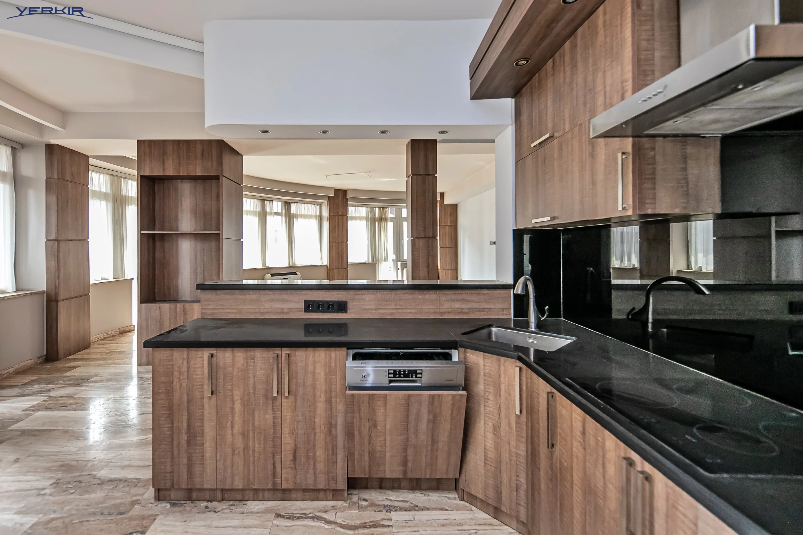 Apartments Code: 1+416135