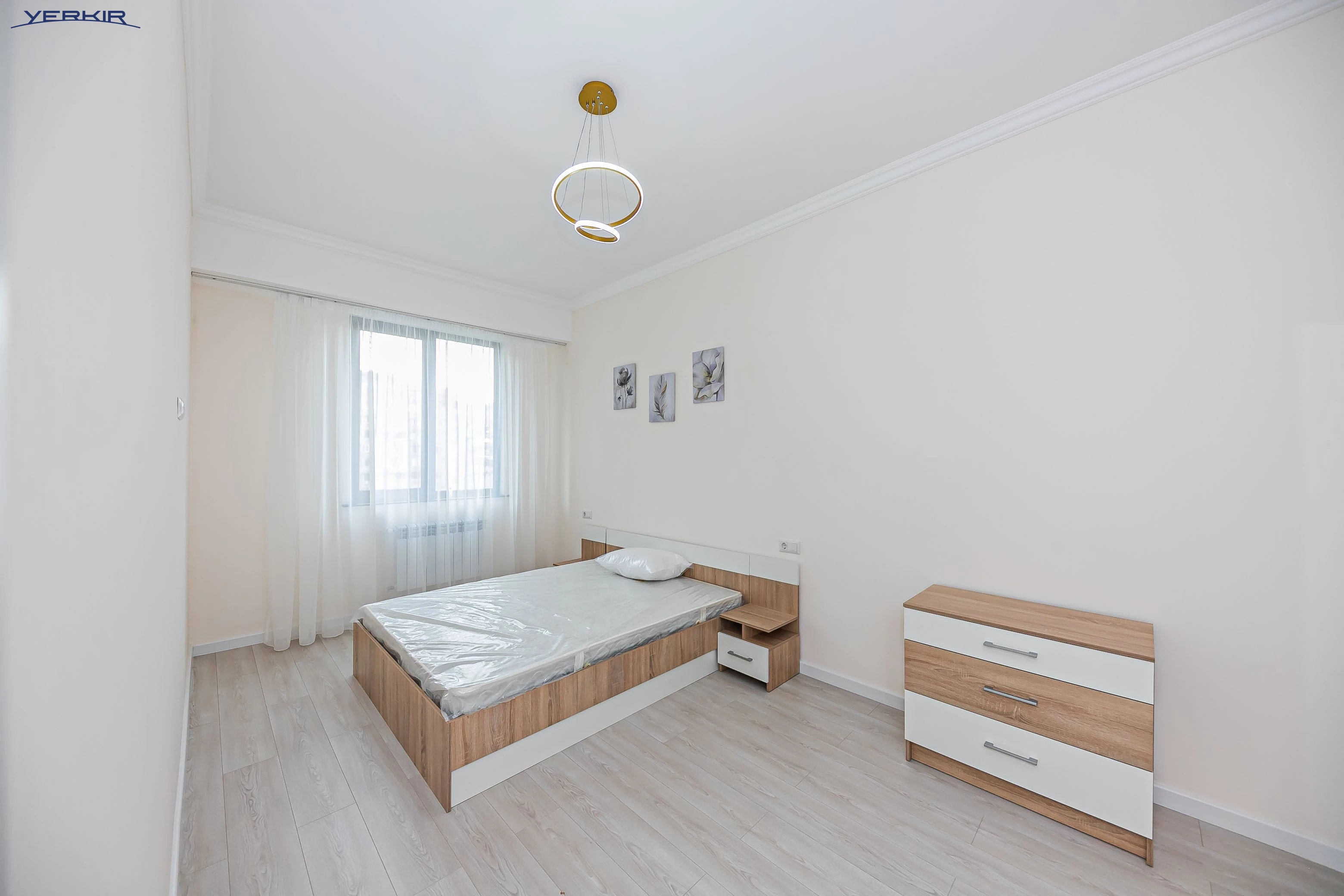 Apartments Code: 9+220480