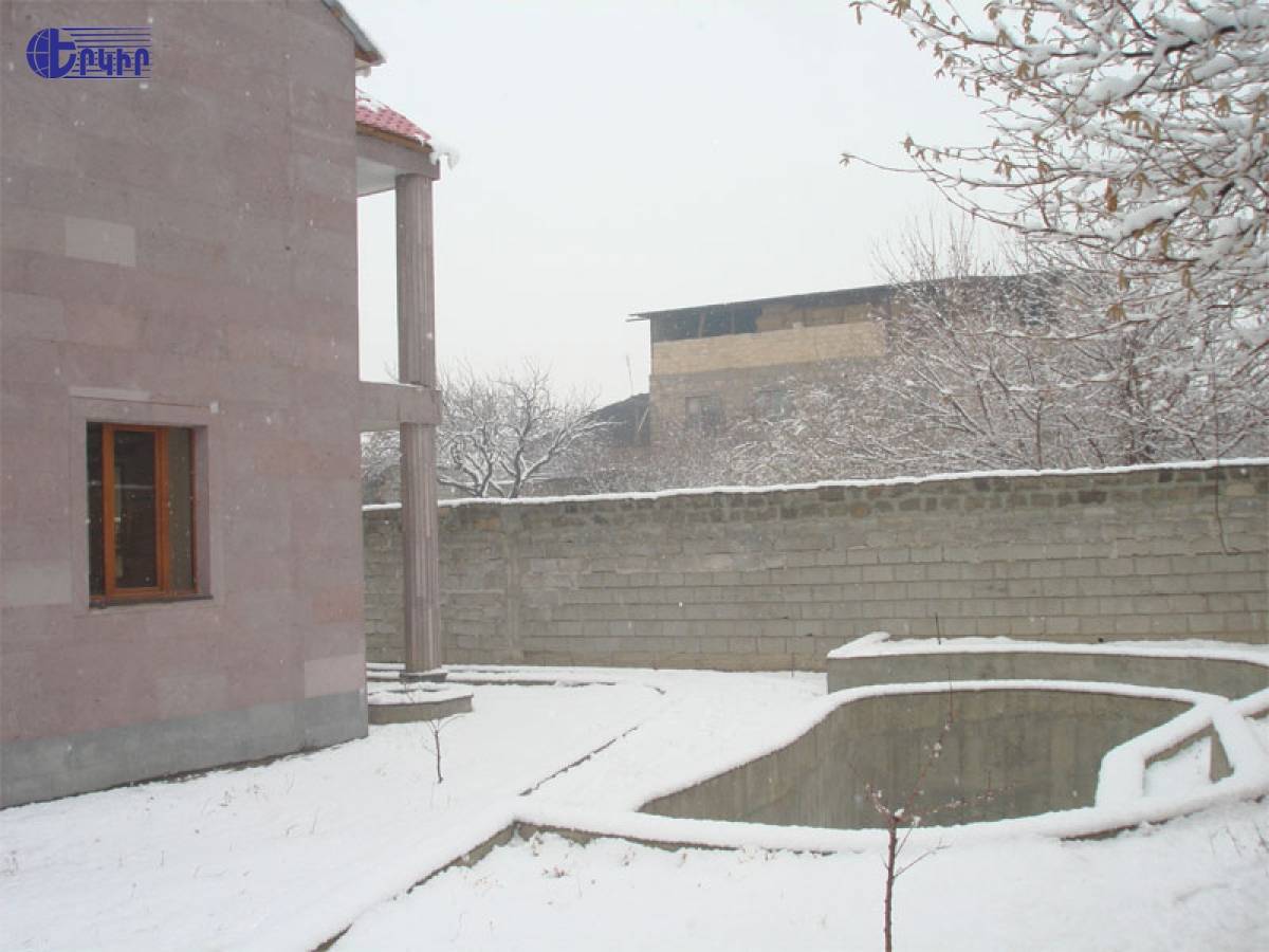 Առանձնատներ Կոդ` 6+50462