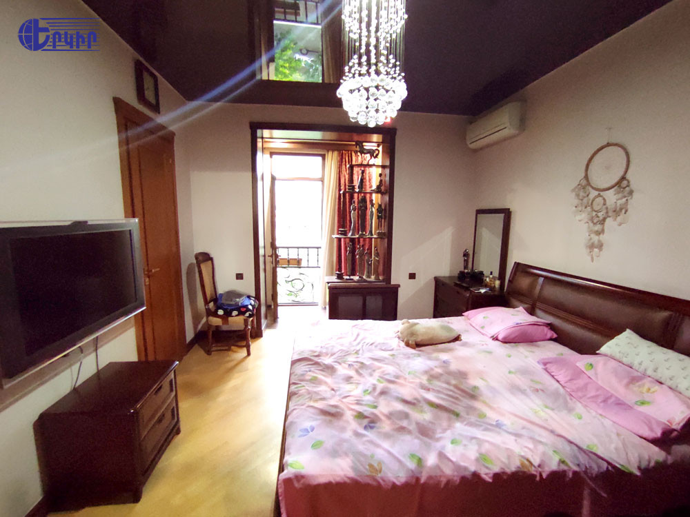 Apartments Code: 5+303496