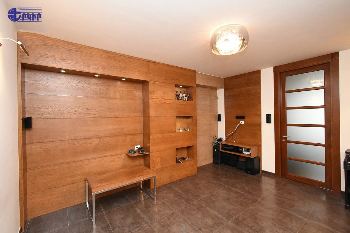 Apartments Code: 5+80354