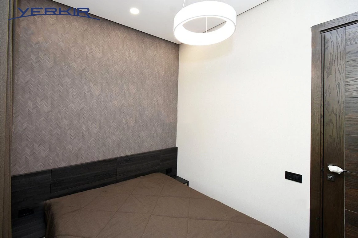 Բնակարաններ Կոդ` 10+111519