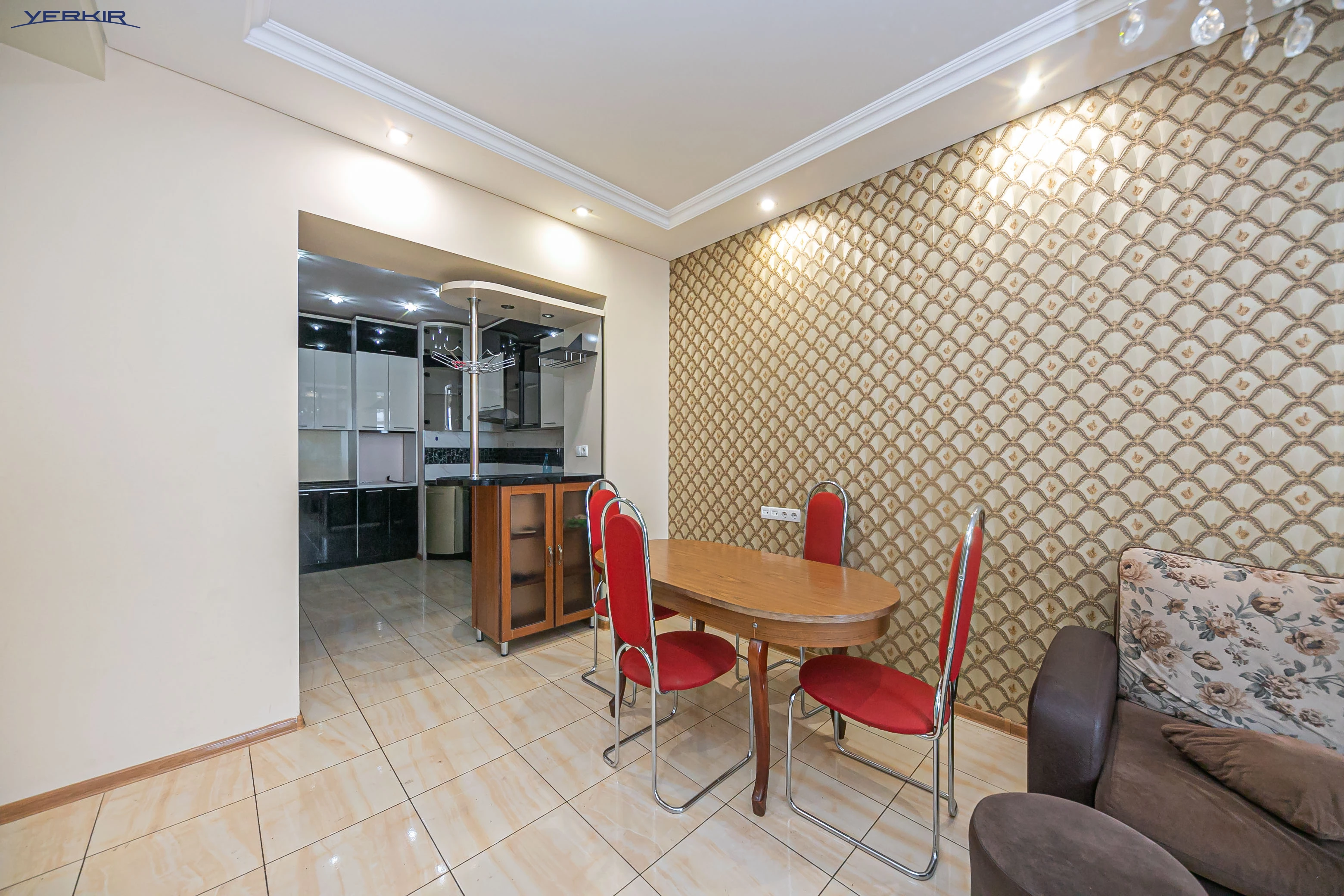 Apartments Code: 5+321526