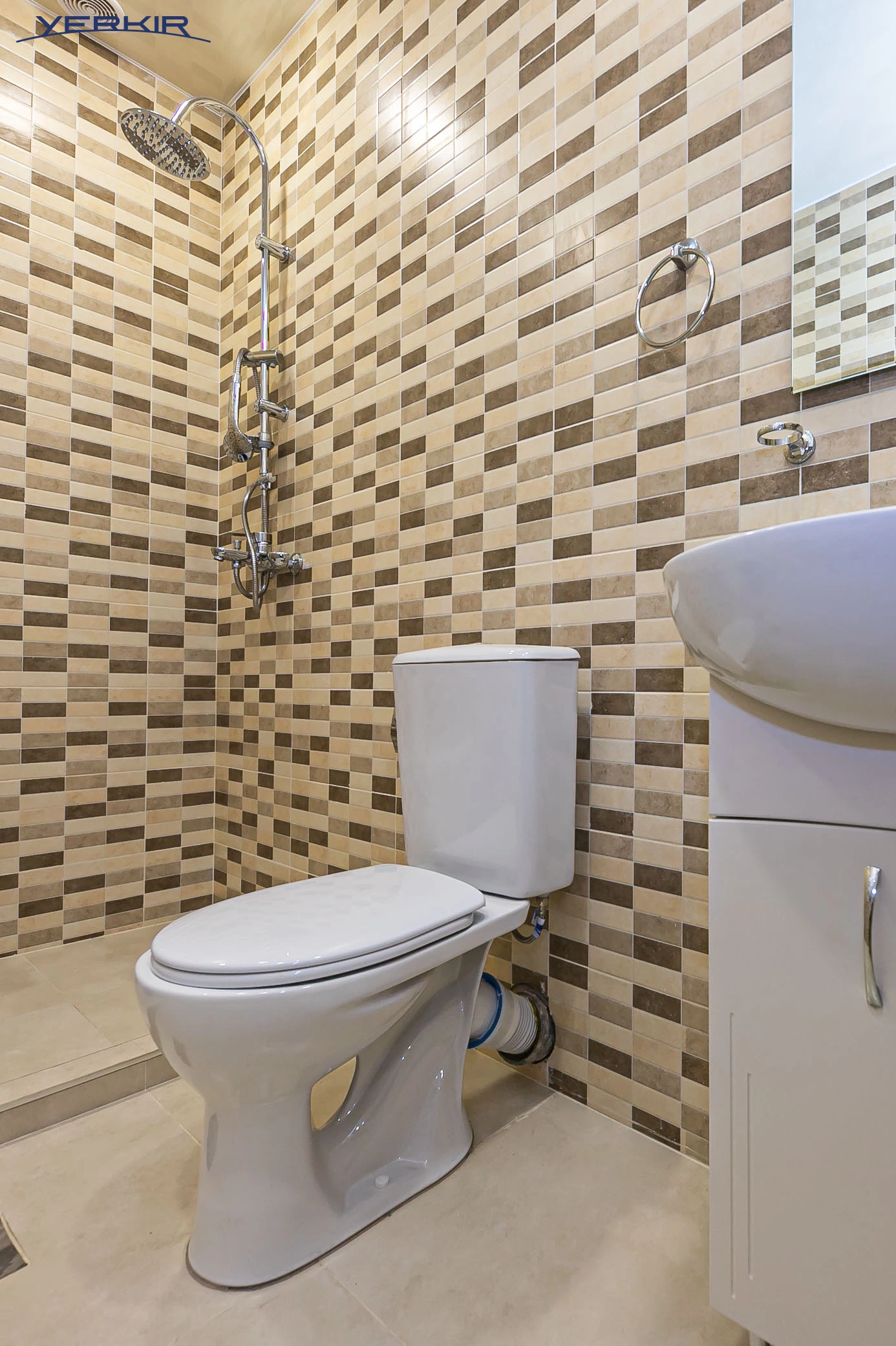 Apartments Code: 5+221314