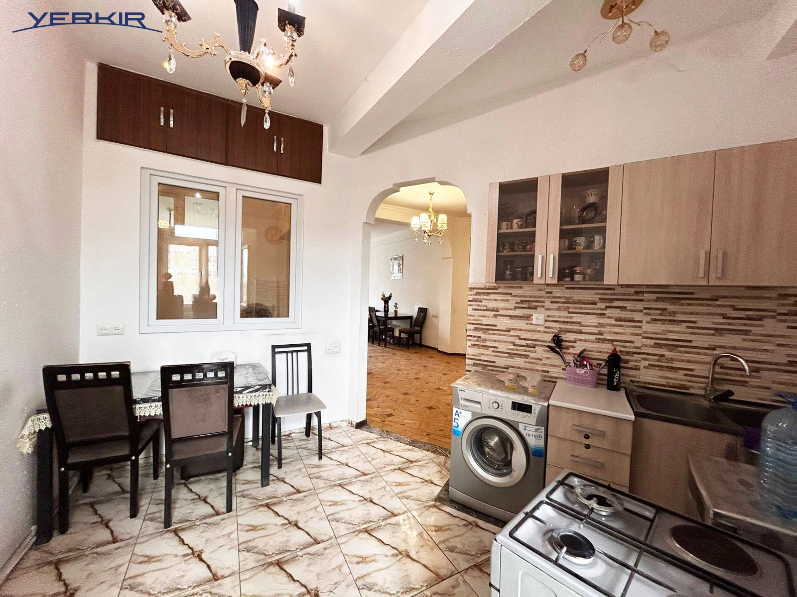 Apartments Code: 5+217356