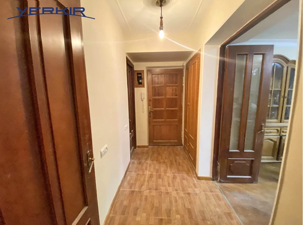 Apartments Code: 10+418108