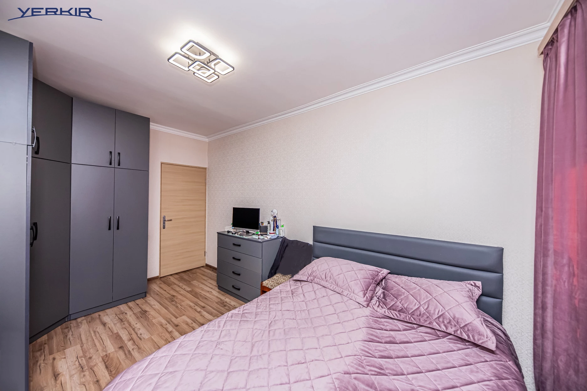 Apartments Code: 5+314882