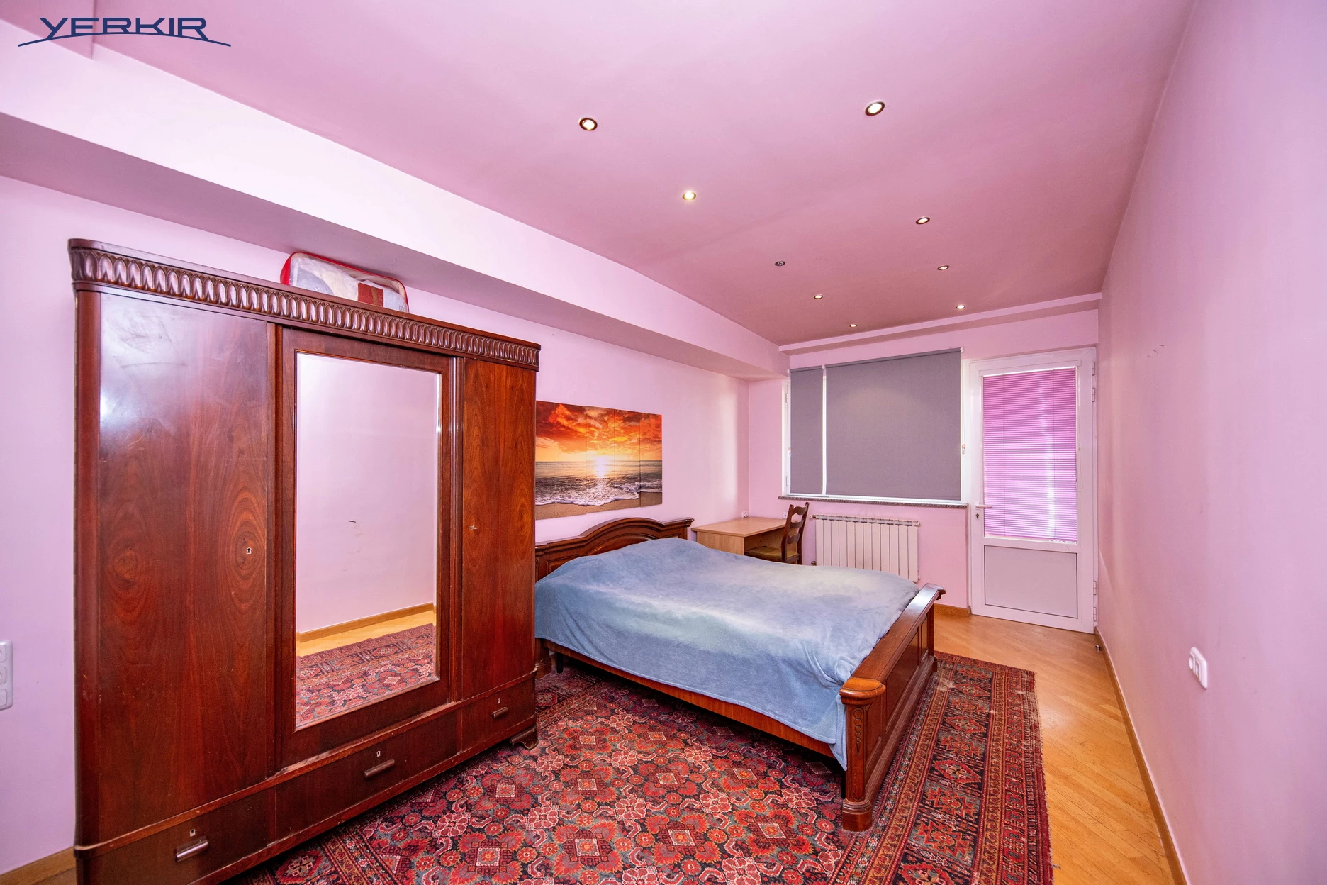 Բնակարաններ Կոդ` 10+211730