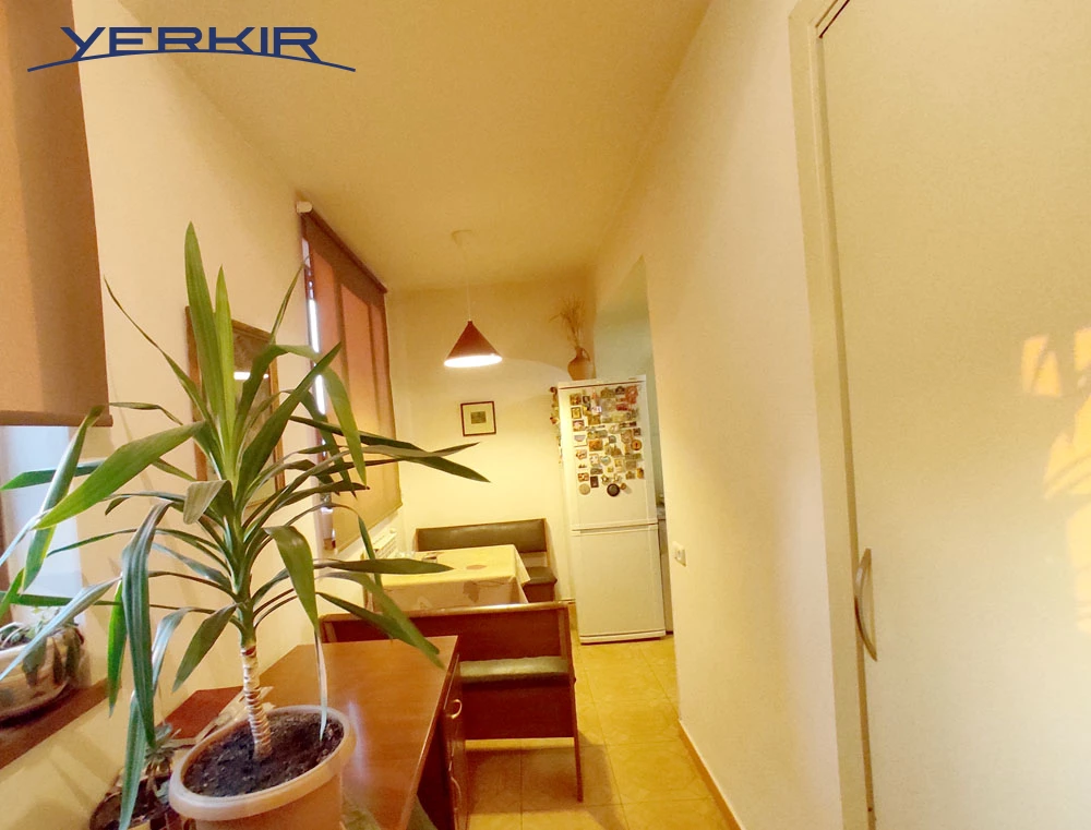 Apartments Code: 9+306349