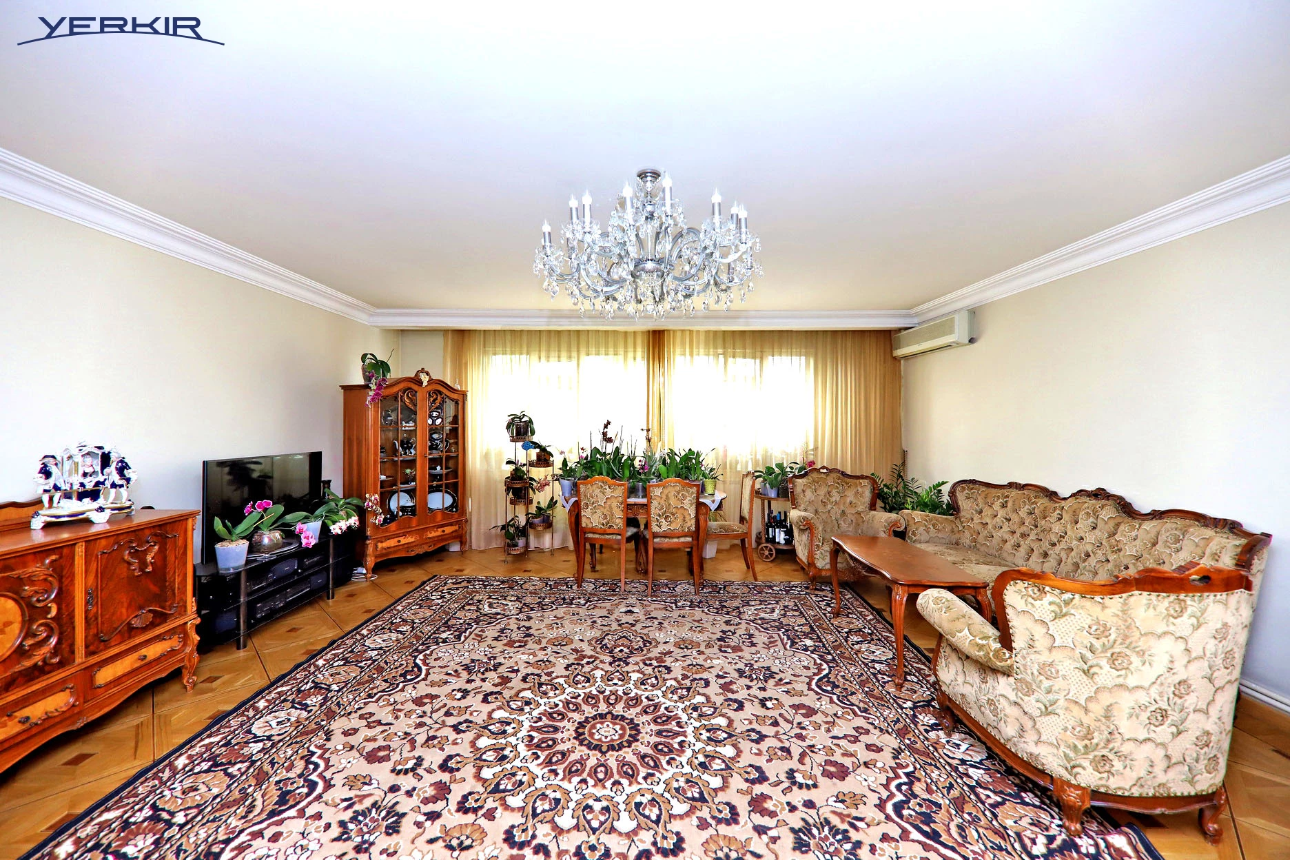 Բնակարաններ Կոդ` 3+411548