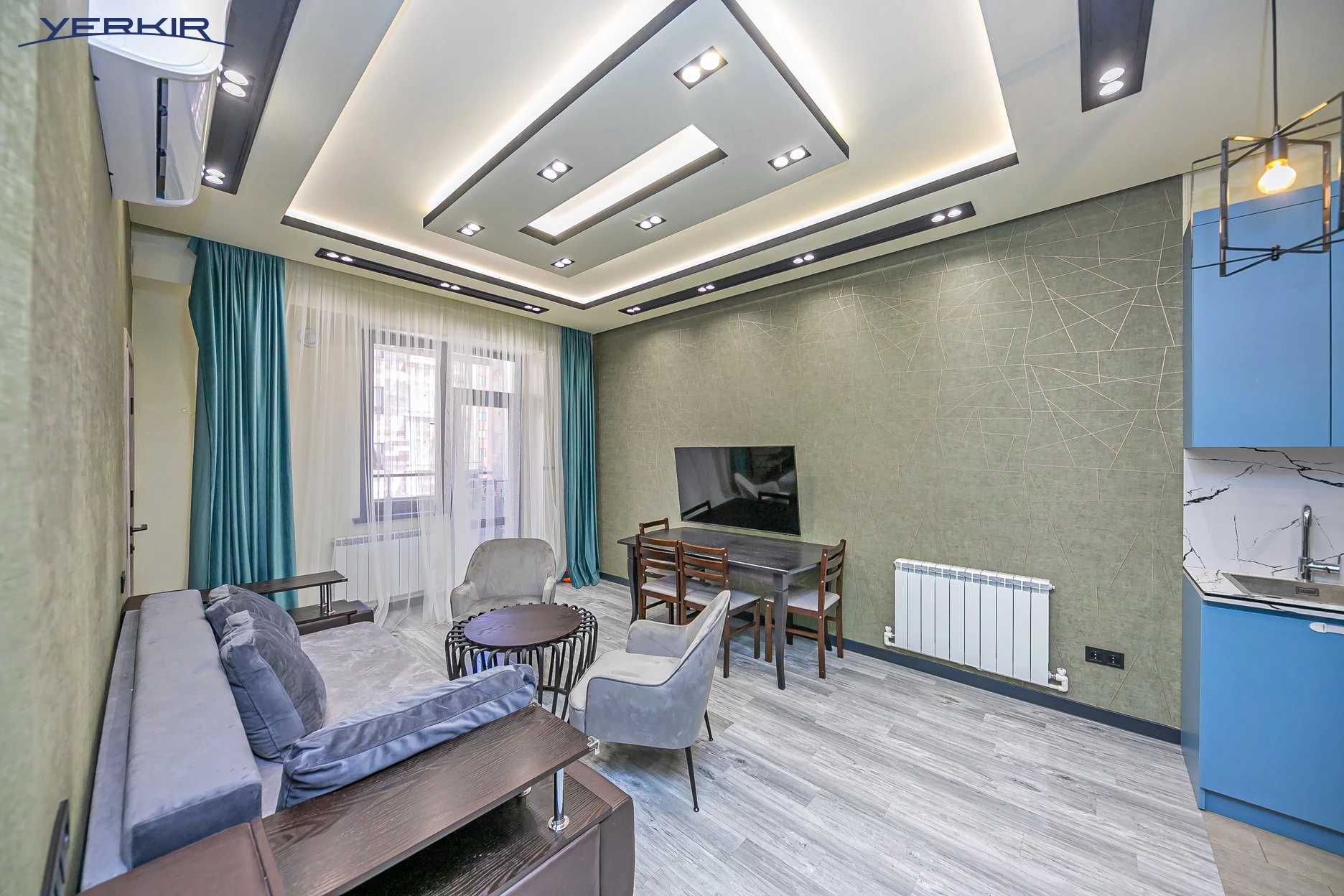 Բնակարաններ Կոդ` 9+218378