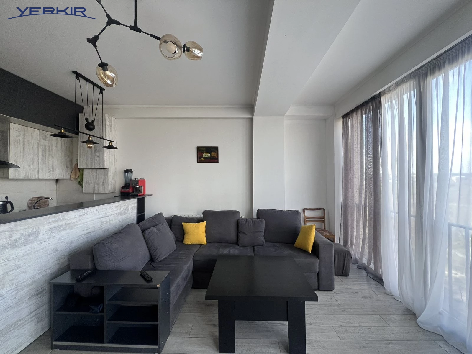 Բնակարաններ Կոդ` 9+2675793