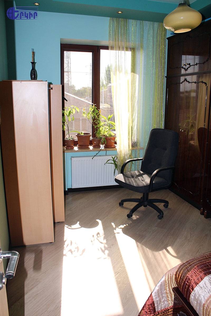 Առանձնատներ Կոդ` 4+50823