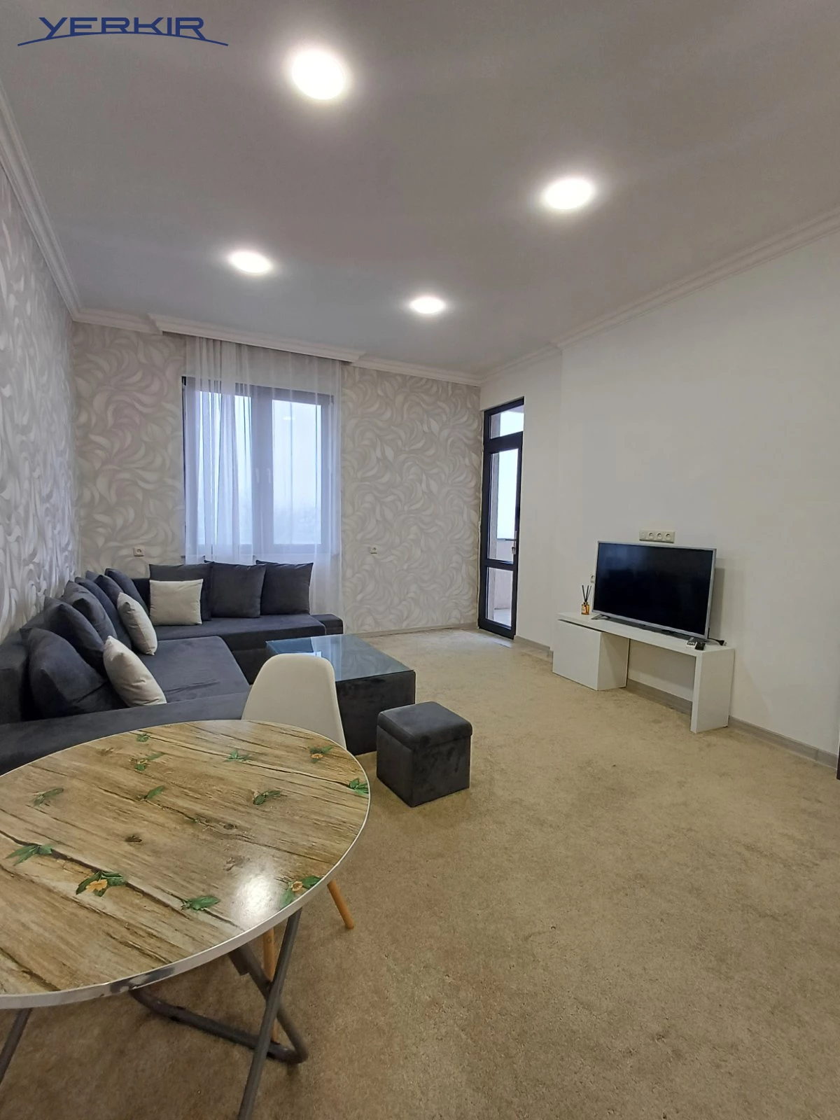 Apartments Code: 2+315404