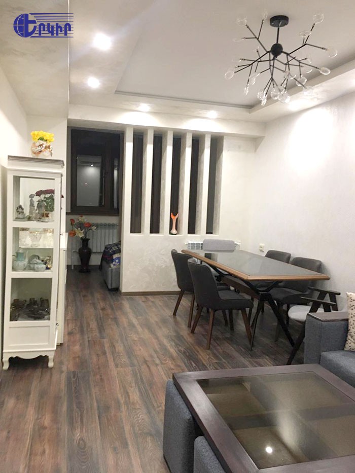 Apartments Code: 5+22423