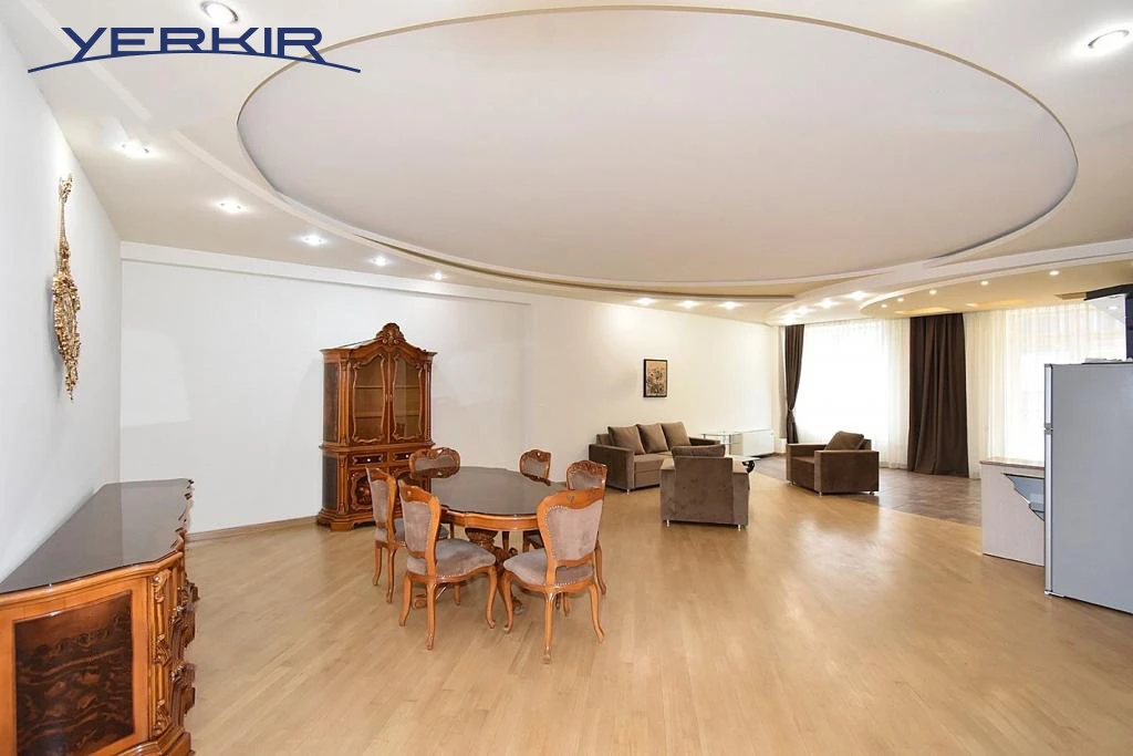 Բնակարաններ Կոդ` 5+407711