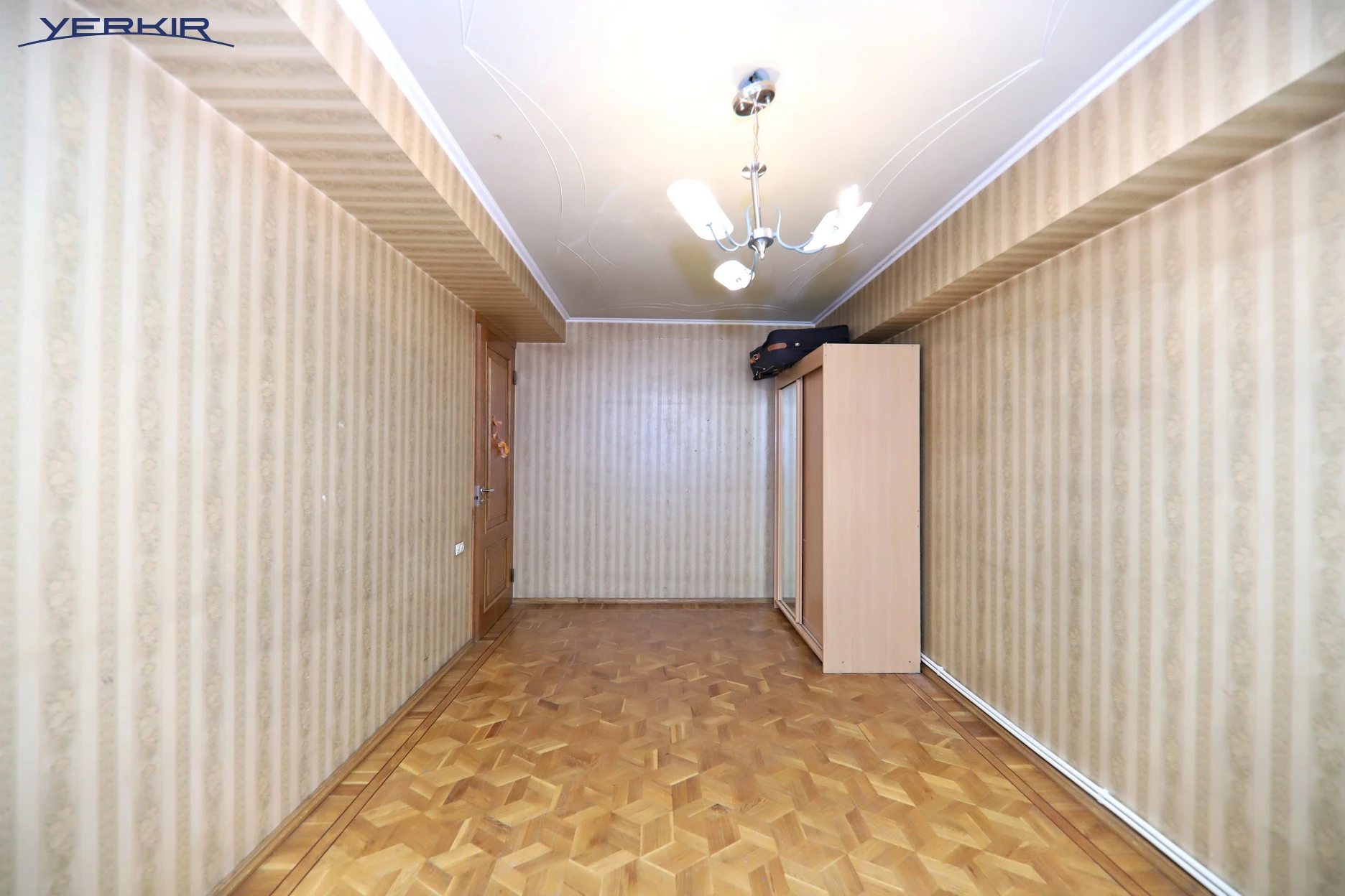 Apartments Code: 4+413952