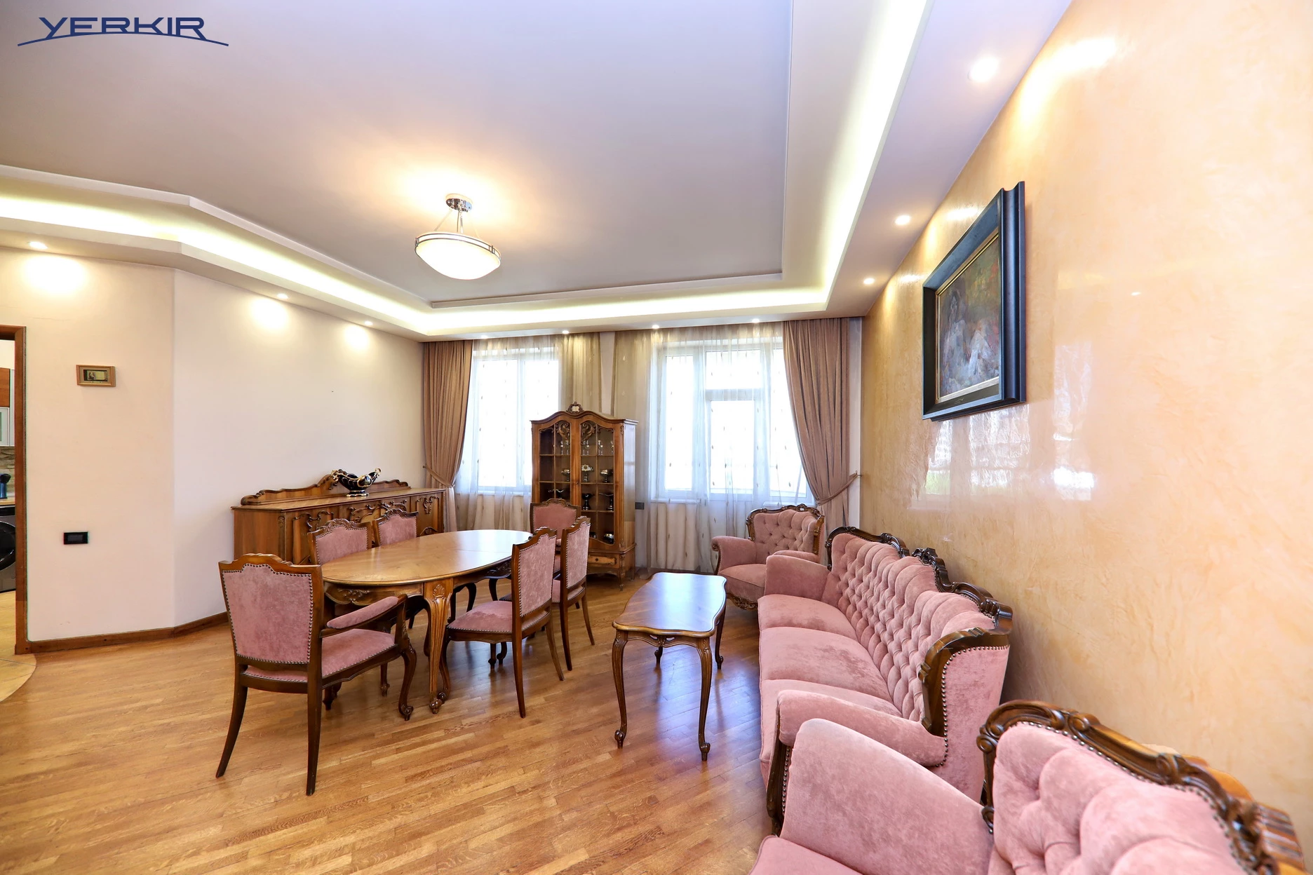 Բնակարաններ Կոդ` 5+211509