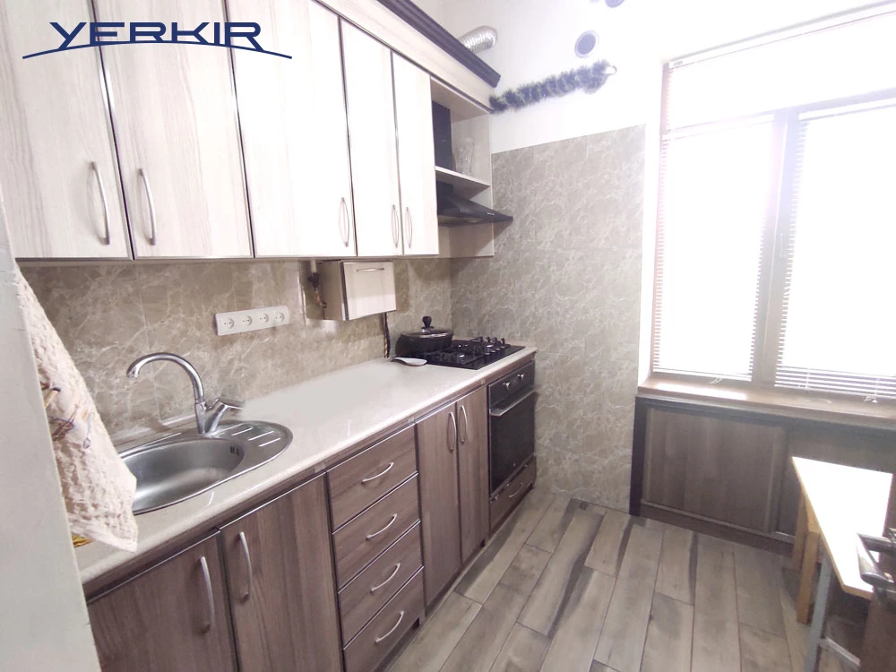 Apartments Code: 10+210371