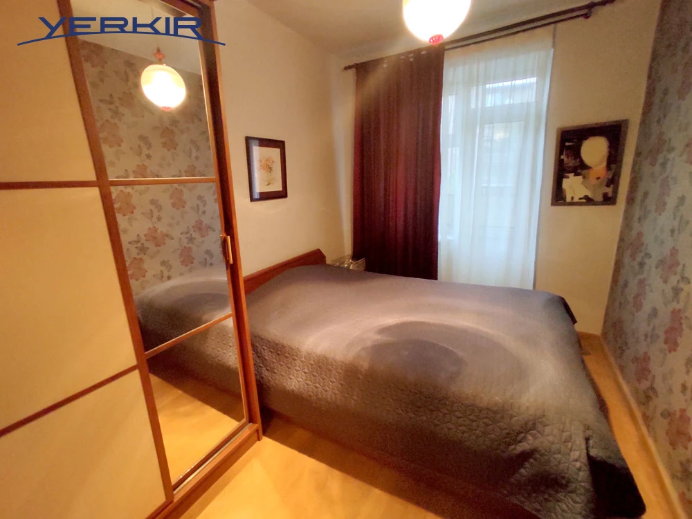 Apartments Code: 9+306349