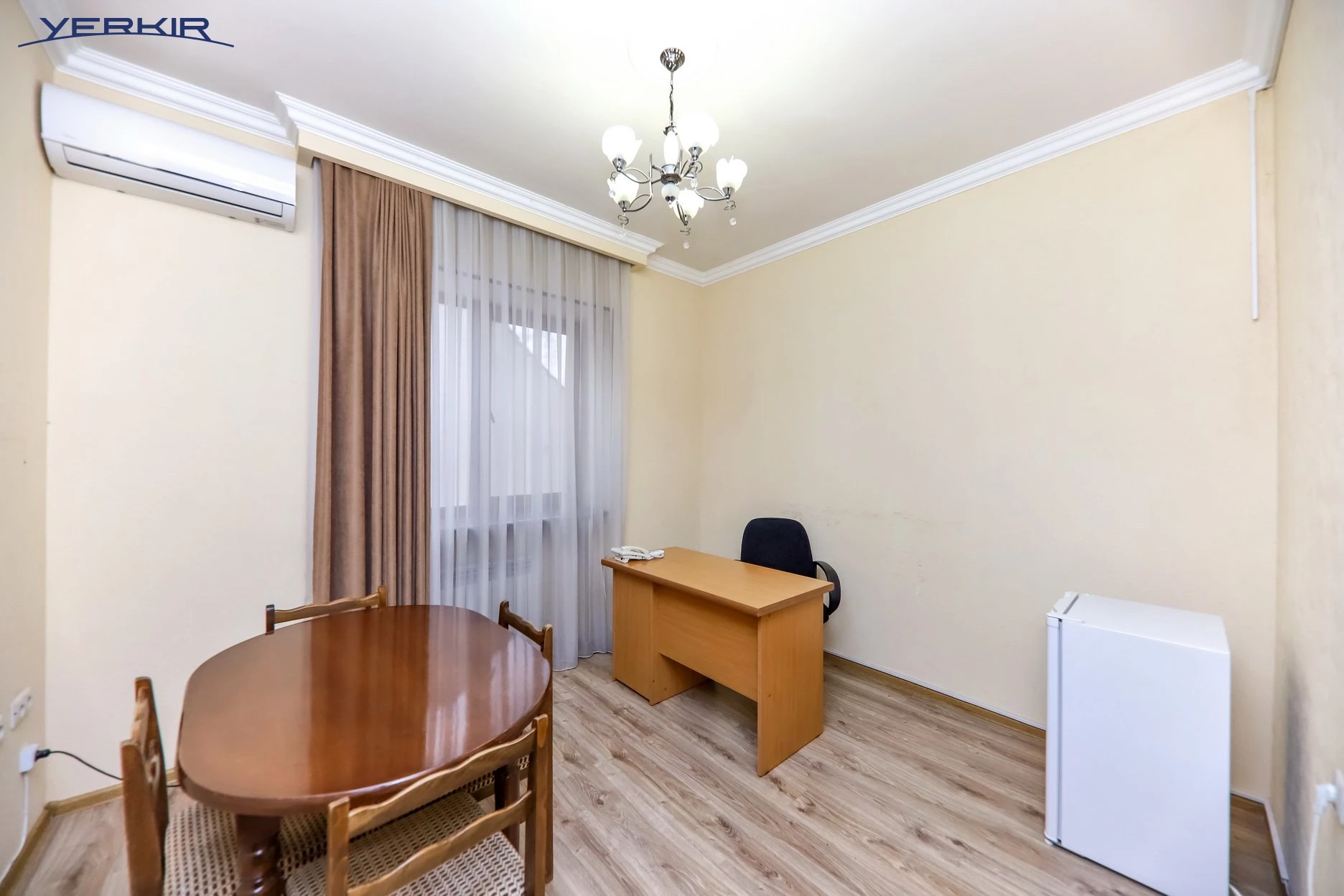 Առանձնատներ Կոդ` 9+515526