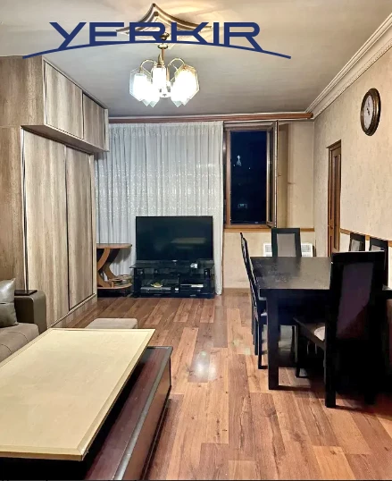 Квартиры Код 5+219415