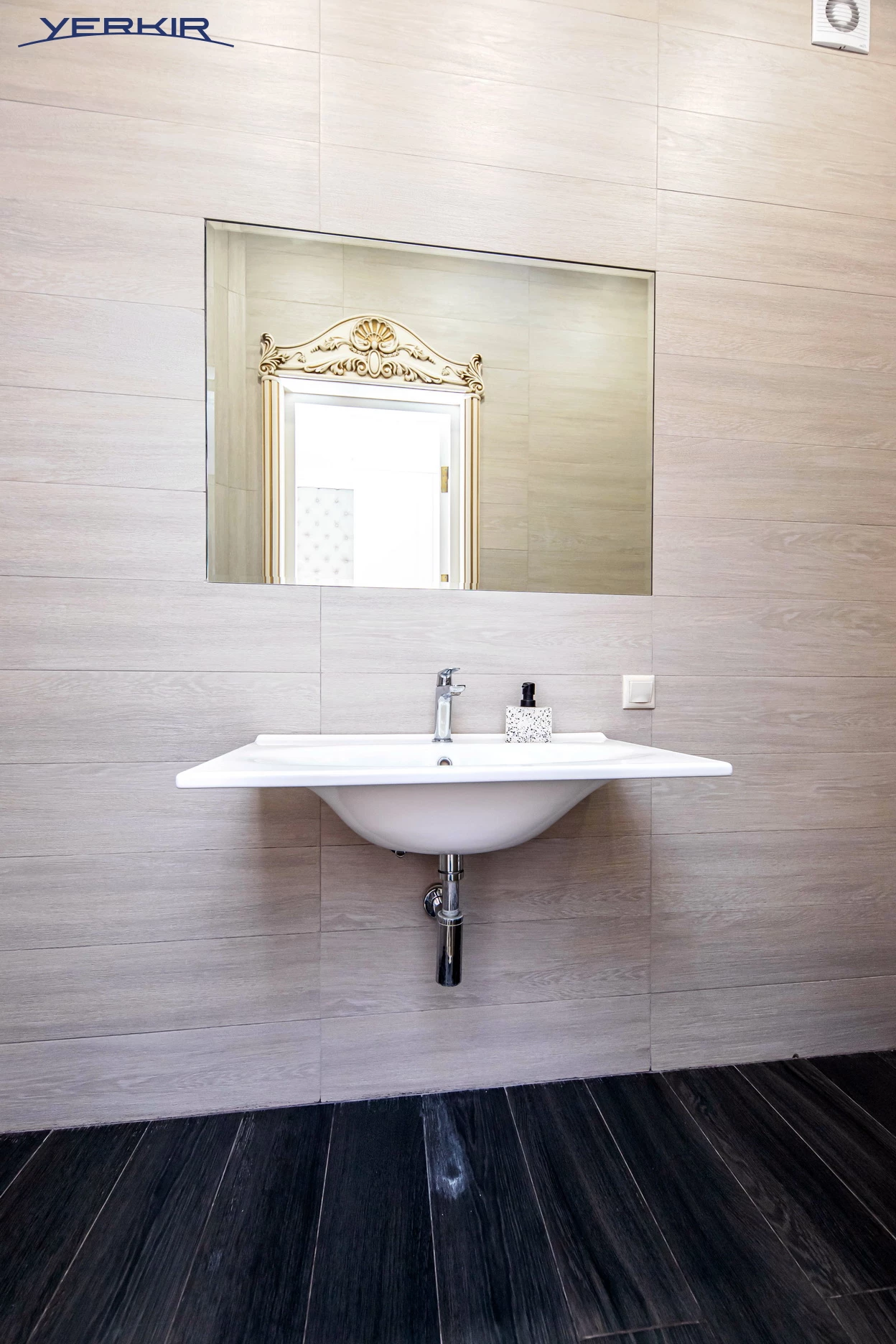 Apartments Code: 5+312159