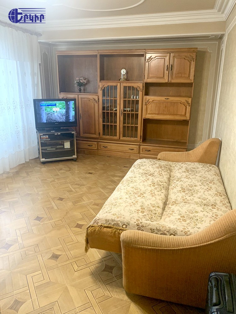 Բնակարաններ Կոդ` 6+201985