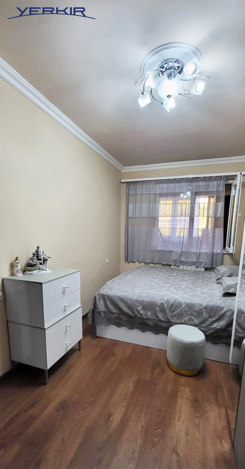 Apartments Code: 10+2128646