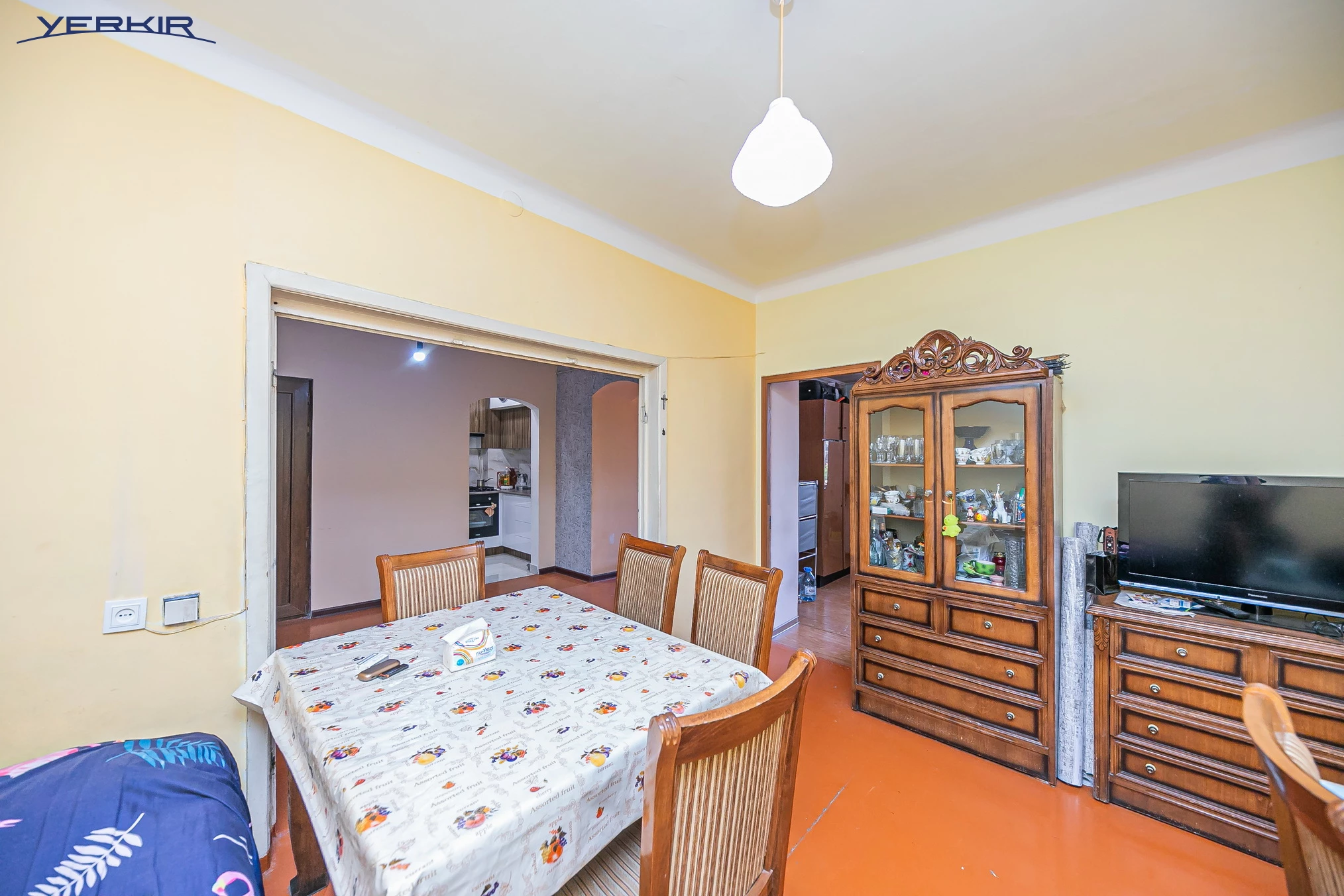 Բնակարաններ Կոդ` 5+219009