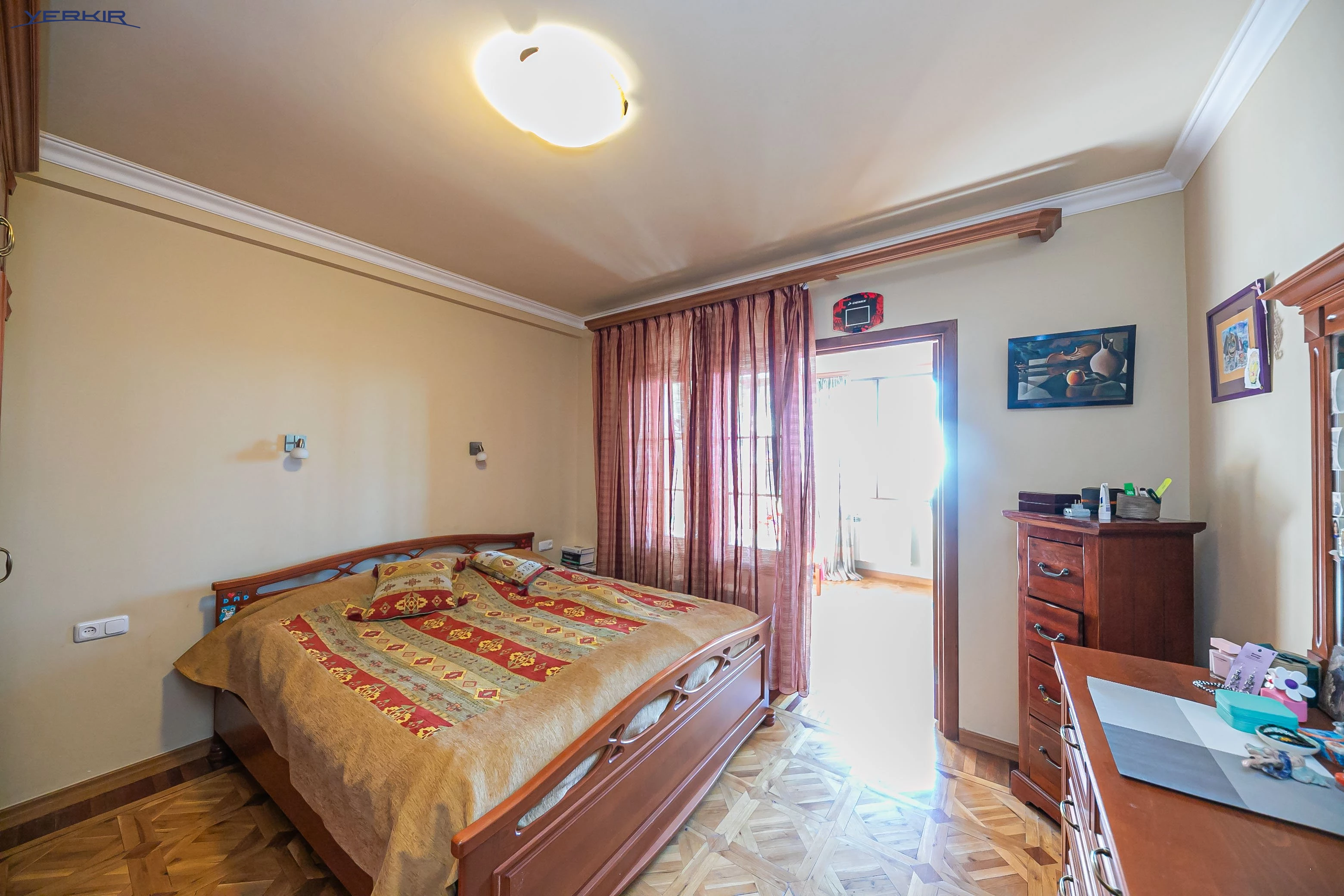 Բնակարաններ Կոդ` 9+2858223