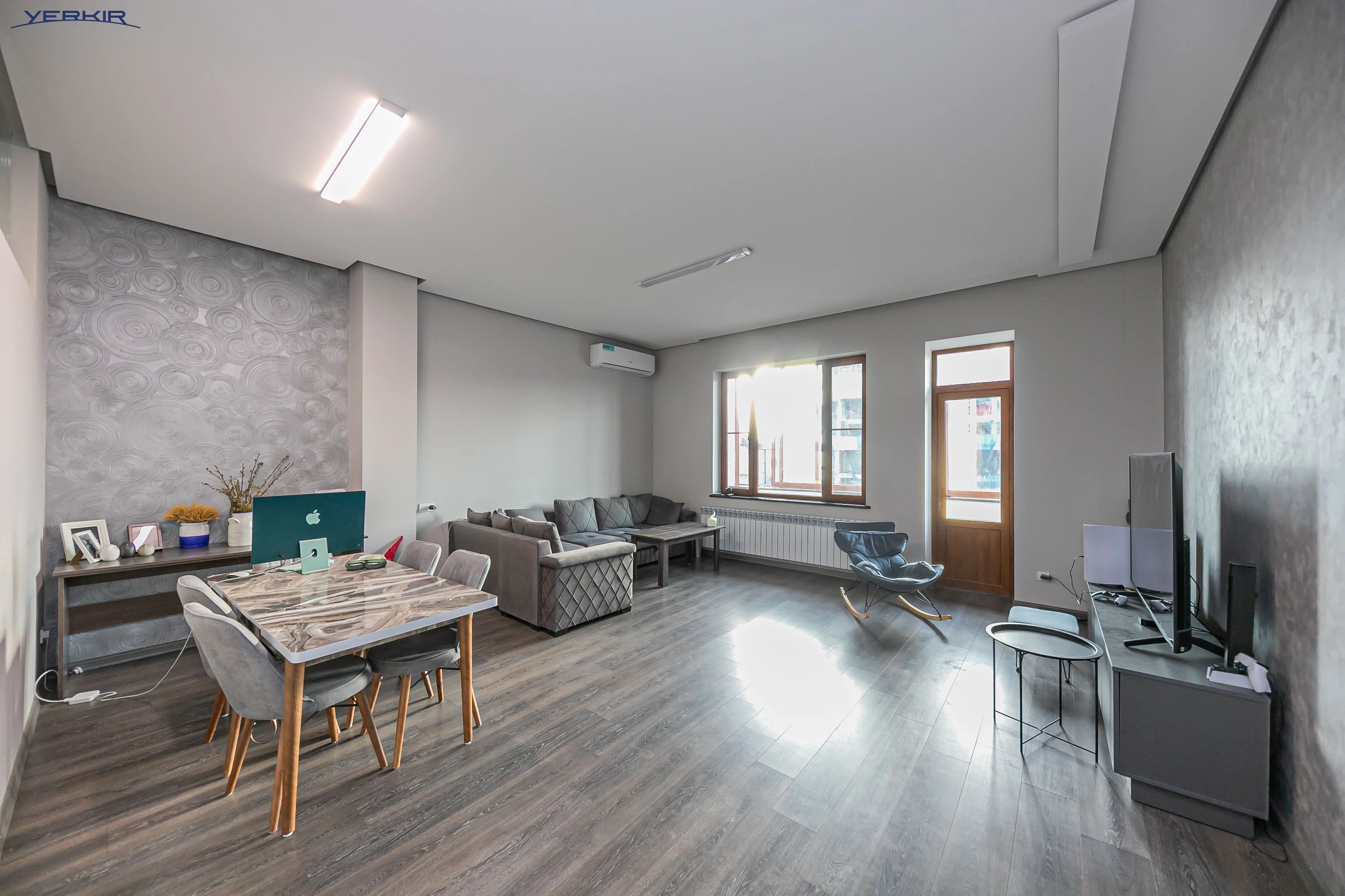 Apartments Code: 5+320850