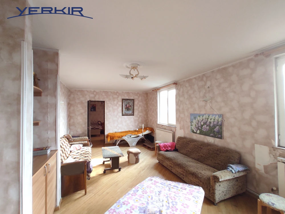 Բնակարաններ Կոդ` 10+308070