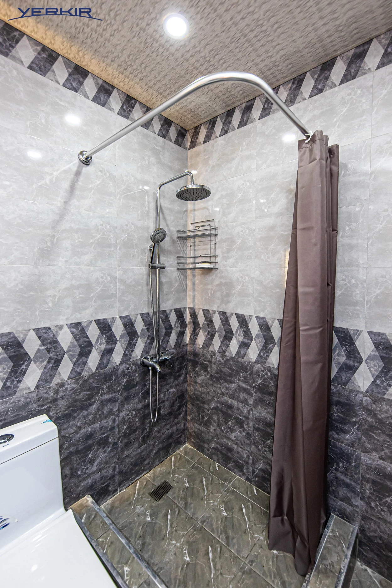 Квартиры Код 5+214505