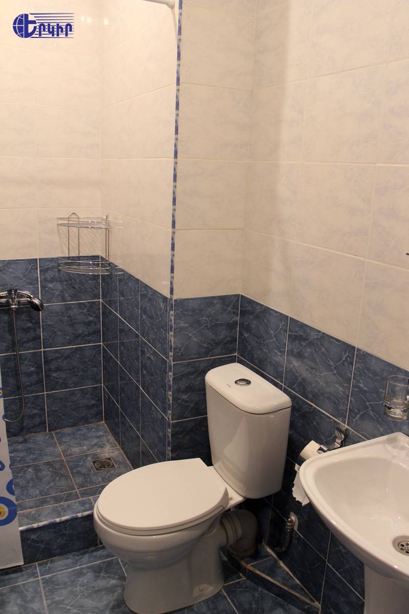 Բնակարաններ Կոդ` 10+213799