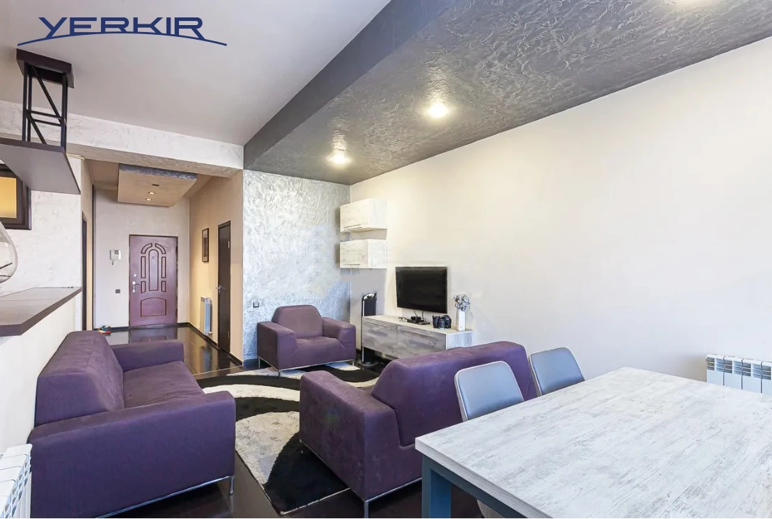 Բնակարաններ Կոդ` 5+213925