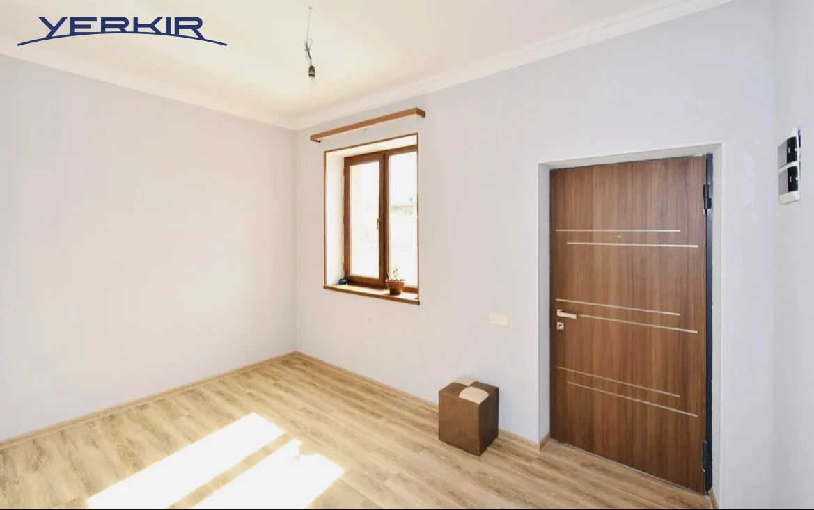 Houses Code: 3+510849