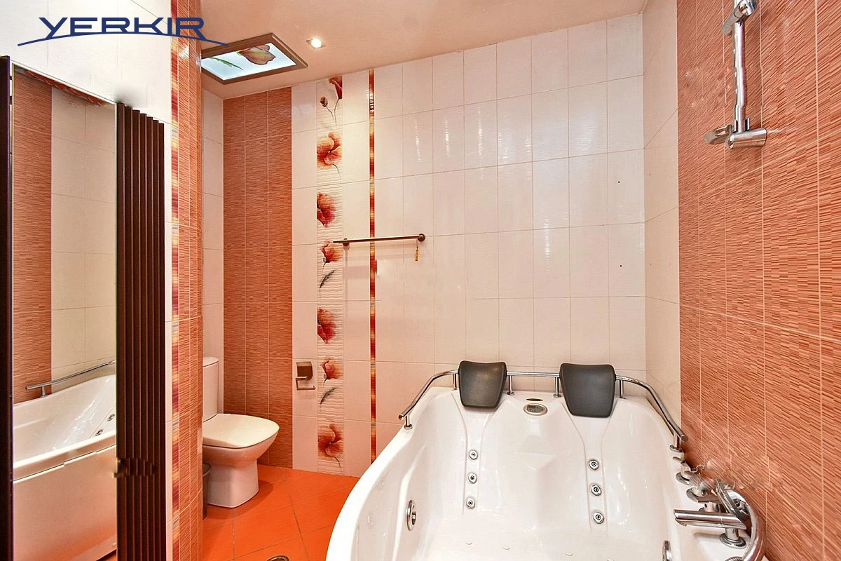 Apartments Code: 2+408137