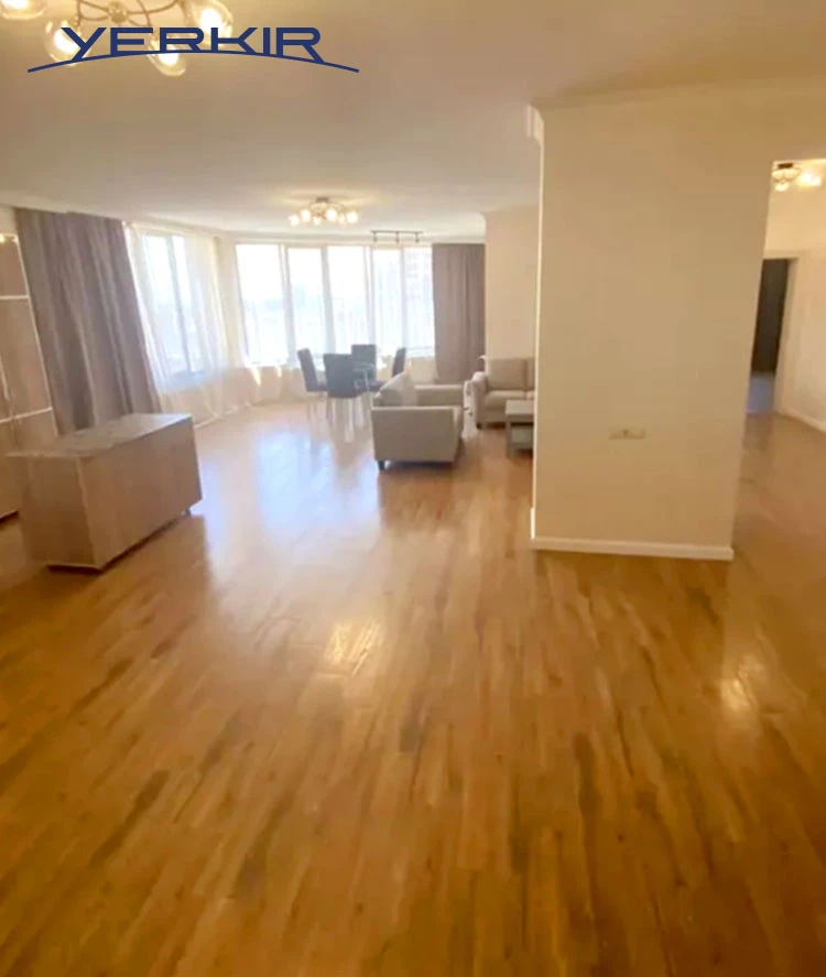 Բնակարաններ Կոդ` 10+302410