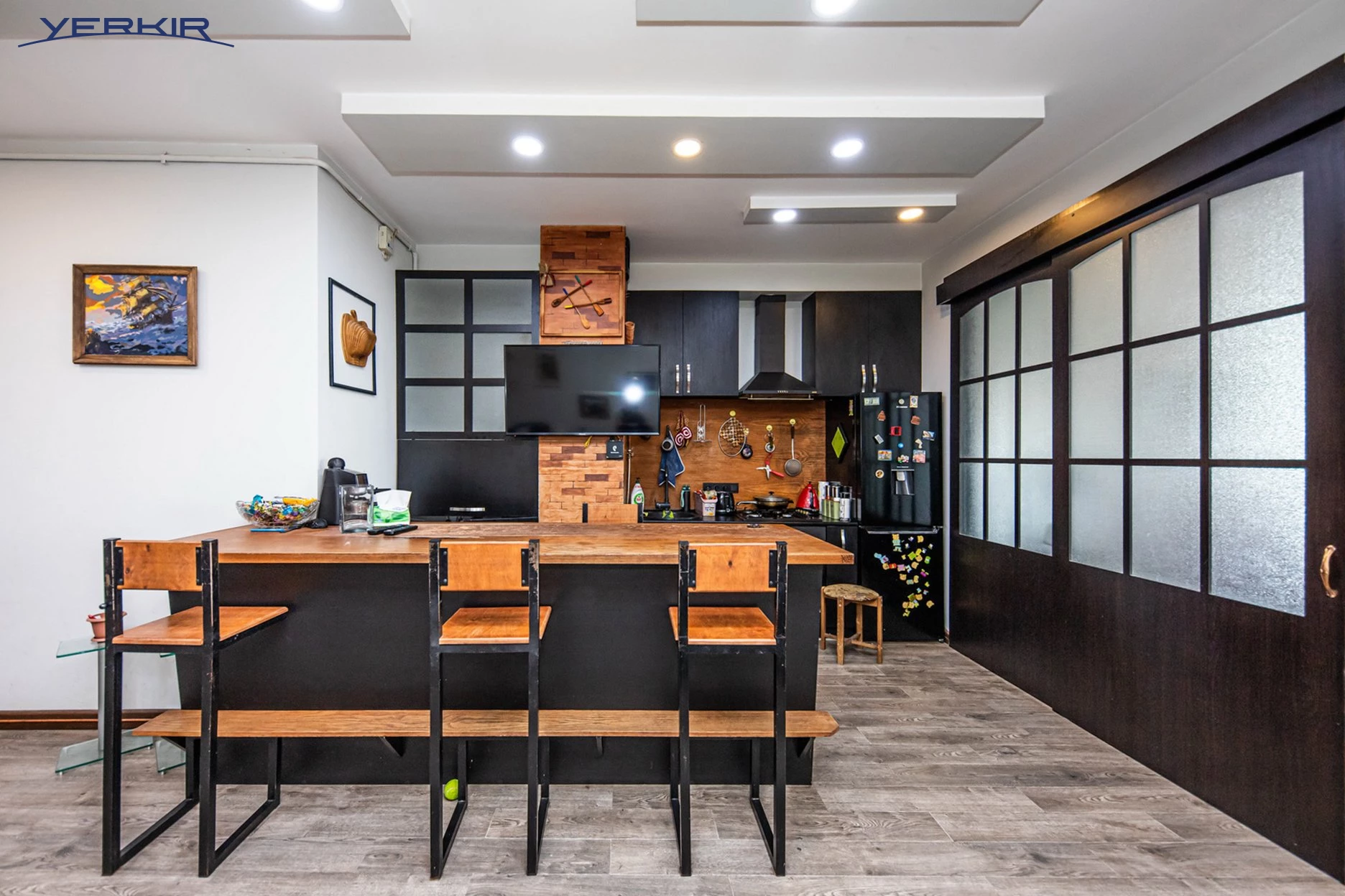 Apartments Code: 9+312658