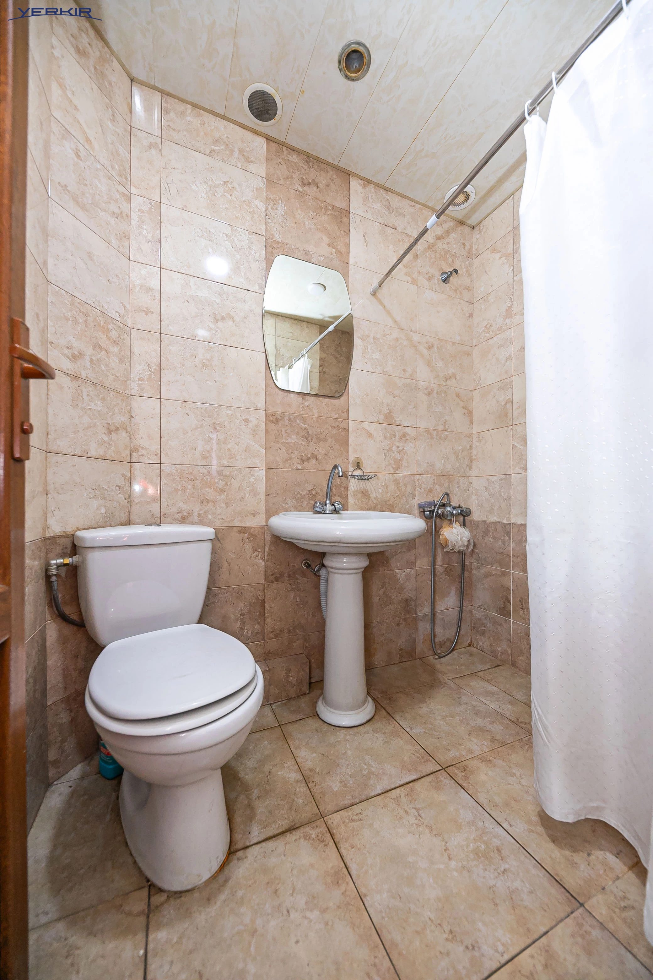 Բնակարաններ Կոդ` 1+120218