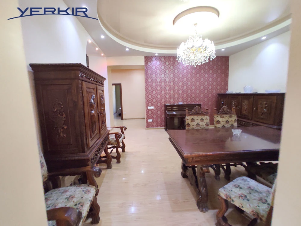 Apartments Code: 10+409836