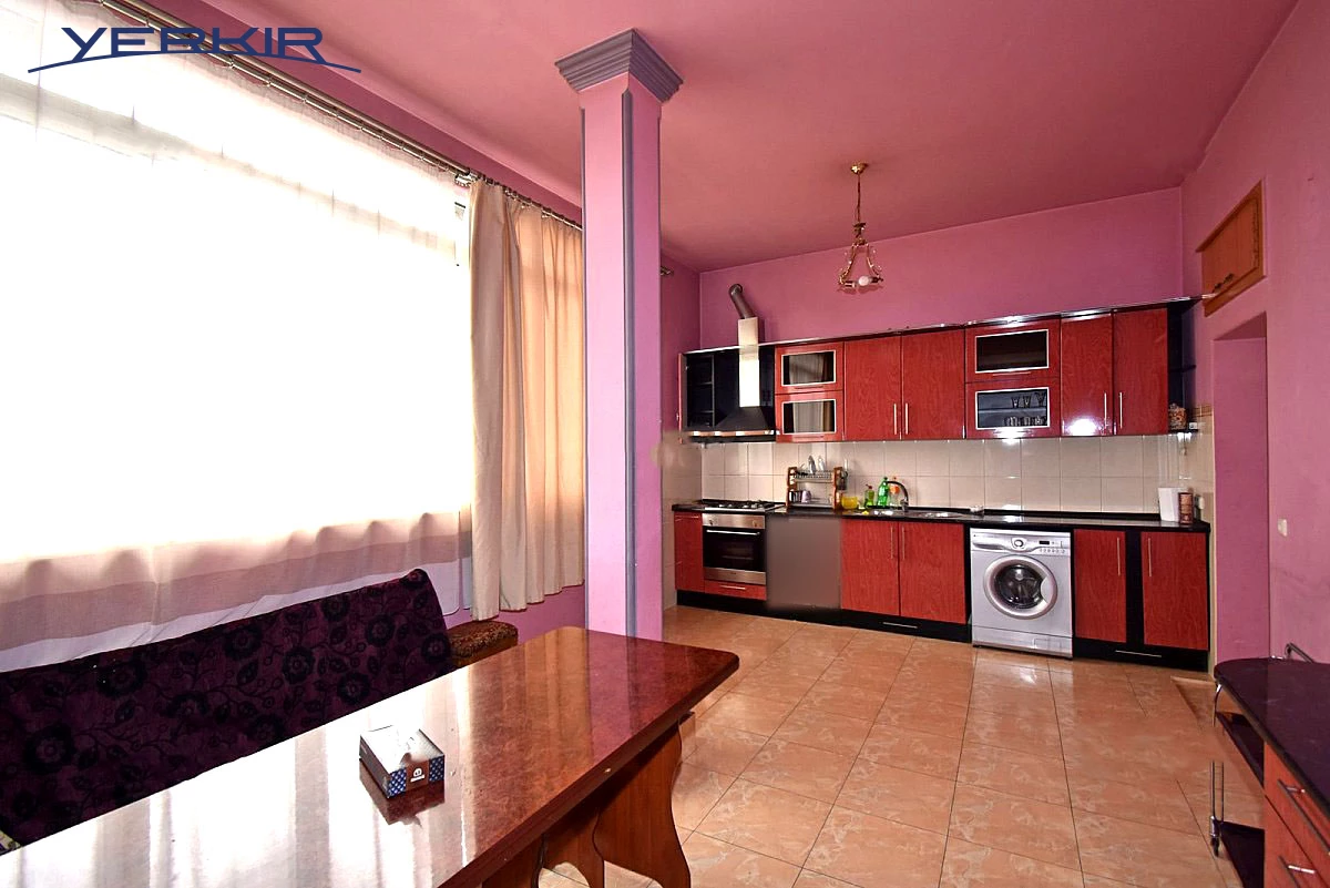 Apartments Code: 5+302154