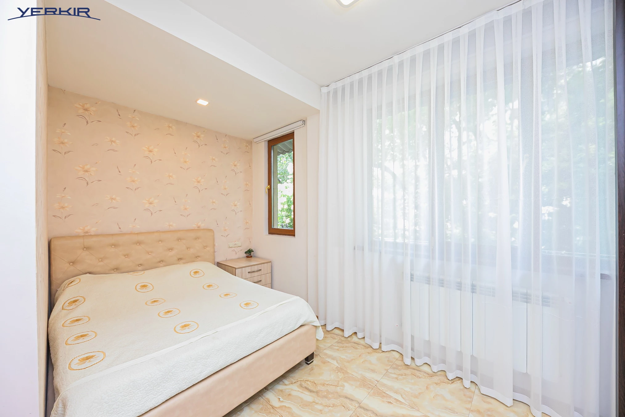 Квартиры Код 5+218975